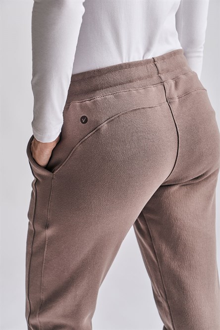 Pantalones-Vandalia-9538-Chocolate