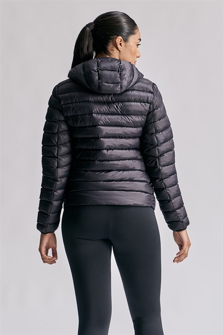 Abrigos-Vandalia-4004-Negro