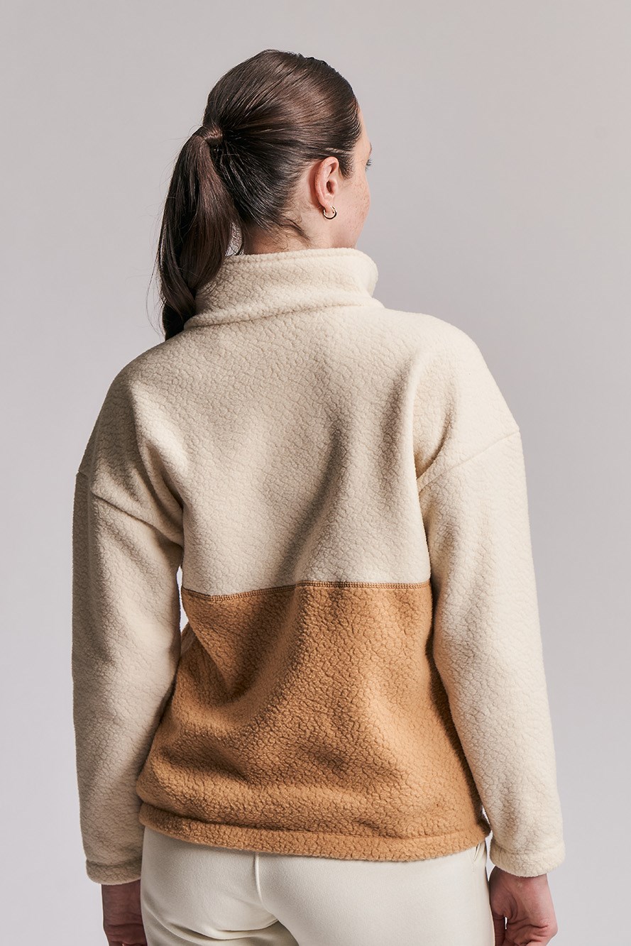 Abrigos-Vandalia-3005-Avellana FN