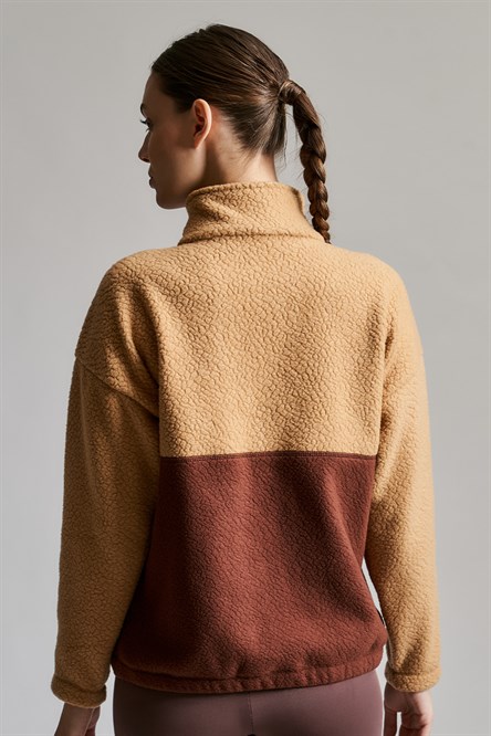 Abrigos-Vandalia-3005-Chocolate AN