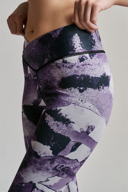 Calzas-Vandalia-3093-Uva AN