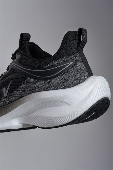 Calzado-Vandalia-586-Negro SN